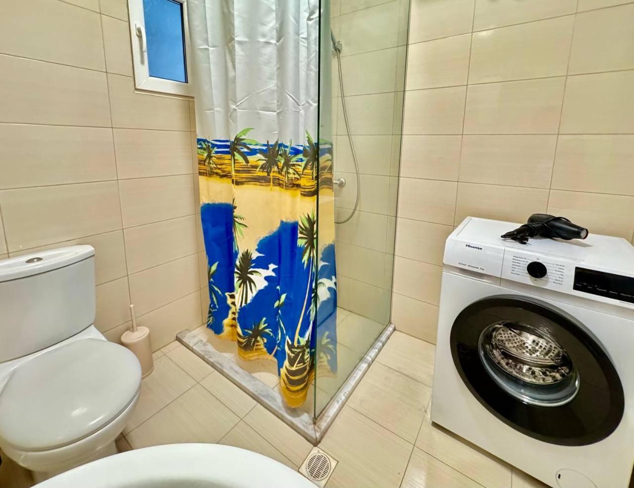 Your Comfy Apartment Sarandë エクステリア 写真