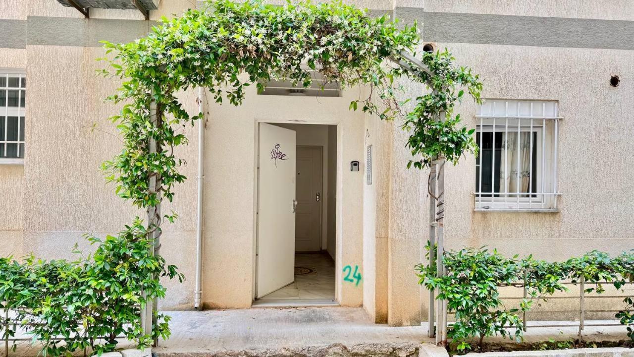 Your Comfy Apartment Sarandë エクステリア 写真