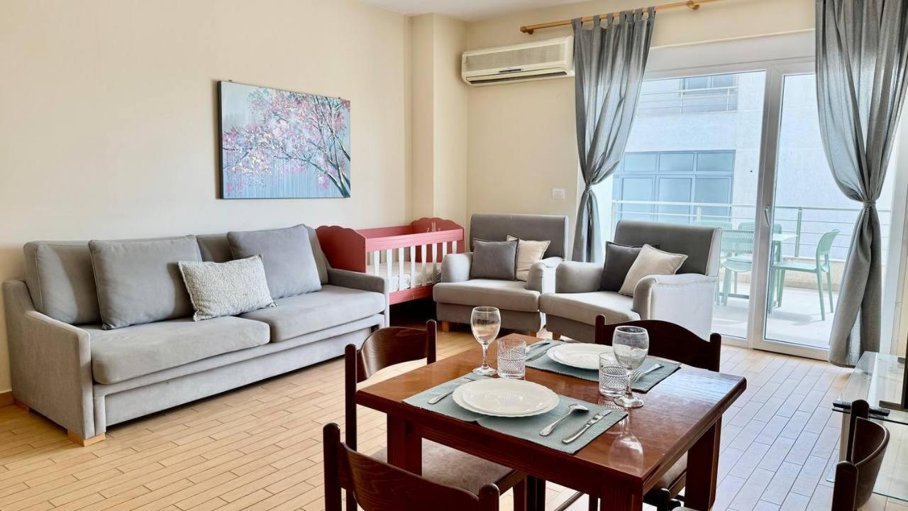 Your Comfy Apartment Sarandë エクステリア 写真